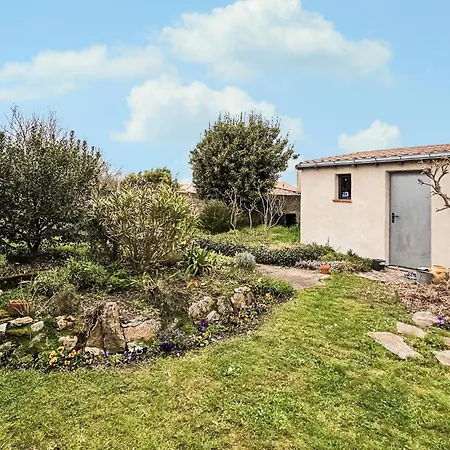 1 Bedroom Stunning In En Retz *