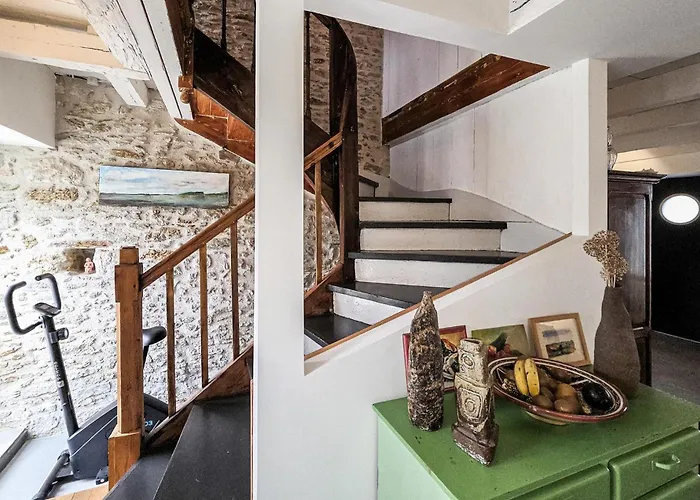 1 Bedroom Stunning In En Retz *