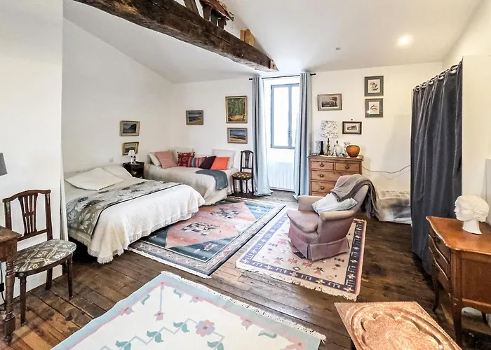 Дом отдыха 1 Bedroom Stunning In En Retz Villeneuve-en-Retz