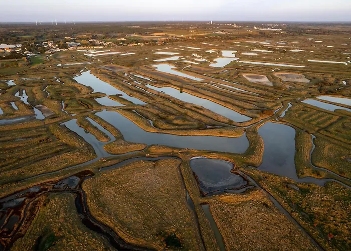 1 Bedroom Stunning In En Retz Дом отдыха *